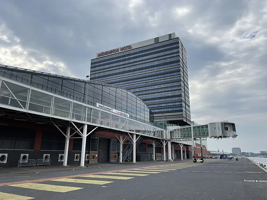 Mövenpick Hotel Amsterdam City Centre